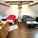 Schacht85 Apartmán