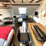 Schacht85 Apartmán *