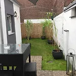Schacht85 Apartmán *