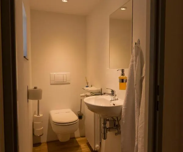 Schacht85 Apartman *