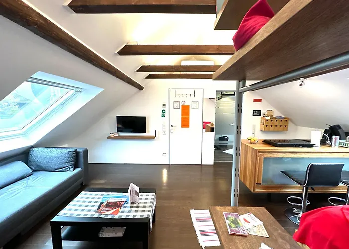 Schacht85 Apartman *